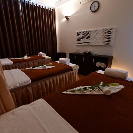 Babylon Premium Hotel & Spa Hanoi Bagian luar foto