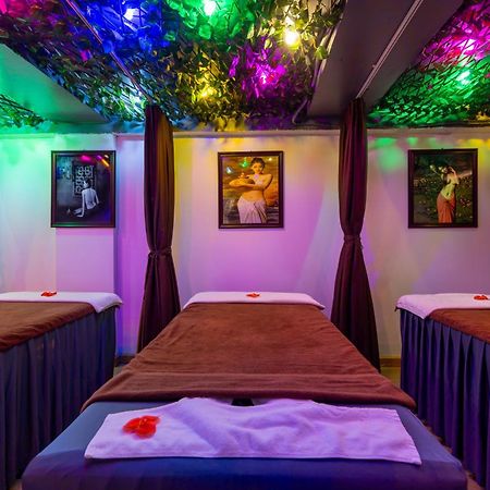 Babylon Premium Hotel & Spa Hanoi Bagian luar foto